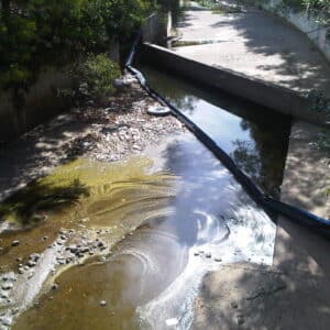 Debris Boom 15mL, 300mm Net Skirt, 150 x 150mm Float, 1020gsm XR-5,10mm Ballast